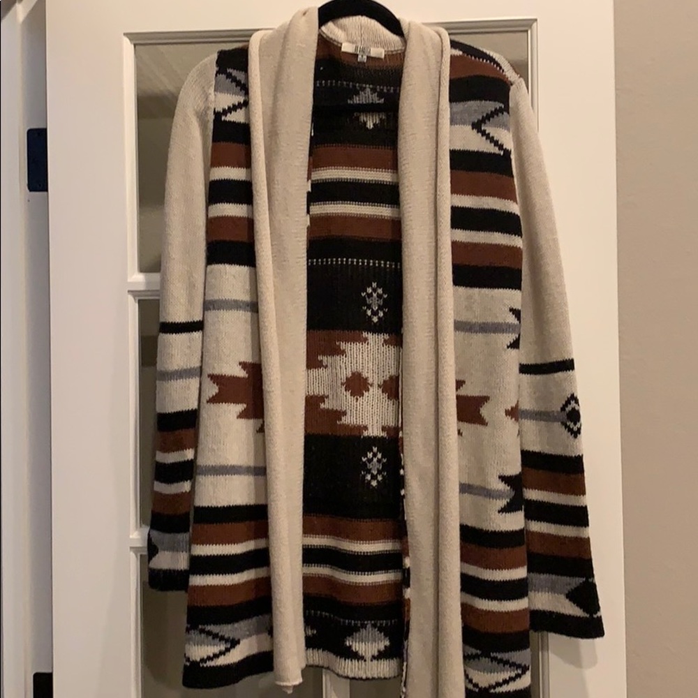 BB Dakota duster cardigan. Size small.